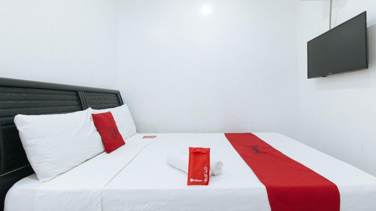 Reddoorz Near Sm Bicutan Hotel Paranaque City Exterior photo
